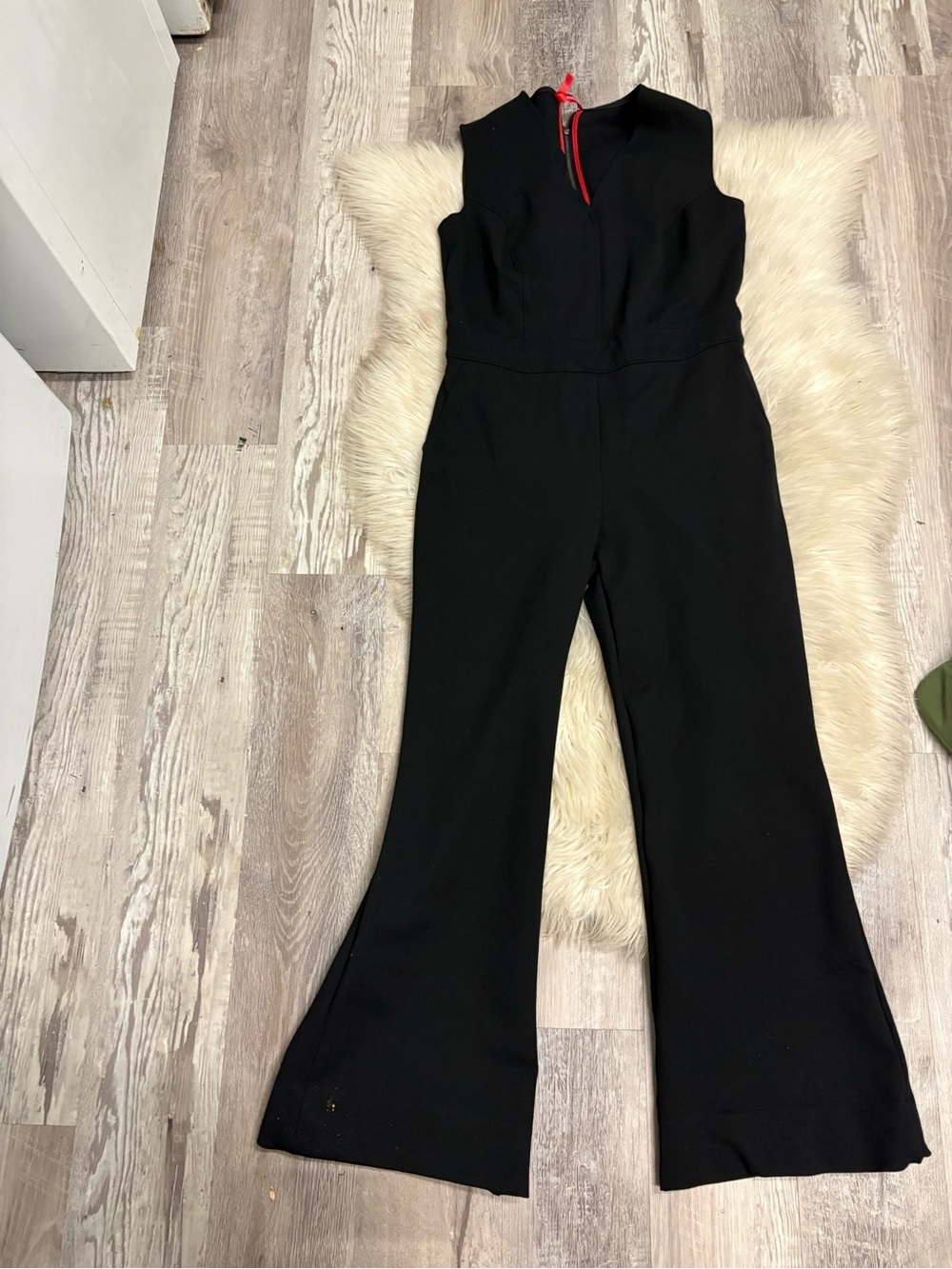 Spanx The Perfect Sleeveless Jumpsuit Classic Black Flare Leg M (short/petite) - Picture 8 of 14